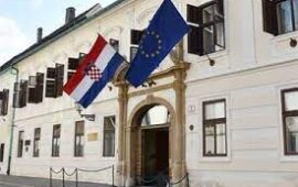 *VLADA REPUBLIKE HRVATSKE OBJAVILA POZIV ZA PREDLAGANJE KANDIDATA ZA IMENOVANJE ČLANOVA SAVJETA ZA NACIONALNE MANJINE